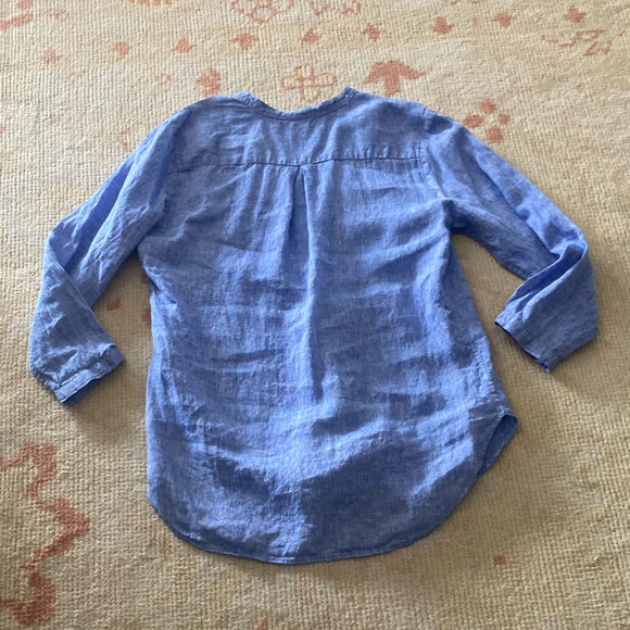LL Bean Splitneck Summer Blue Chambray Linen Tunic, MP - Picture 3 of 7